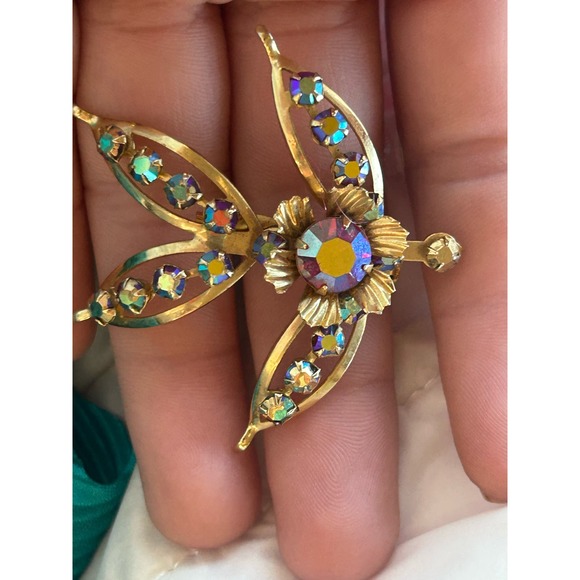 Vintage Gold Tone Rainbow Aurora Borealis Crystal Rhinestone Floral Brooch Pink - Picture 4 of 11